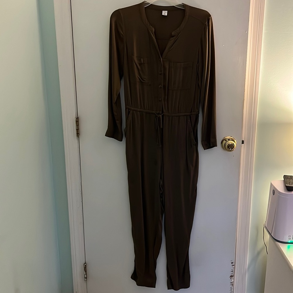 Old navy army green jumpsuit NWOT